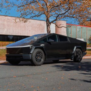 2024 Tesla Cyber Truck (Black)